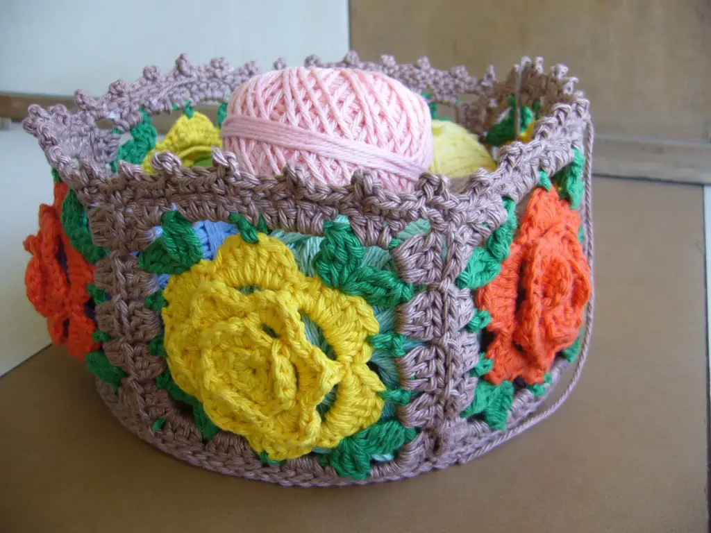 [Free Patterns] 15 Beautiful Crochet Spa Basket Patterns