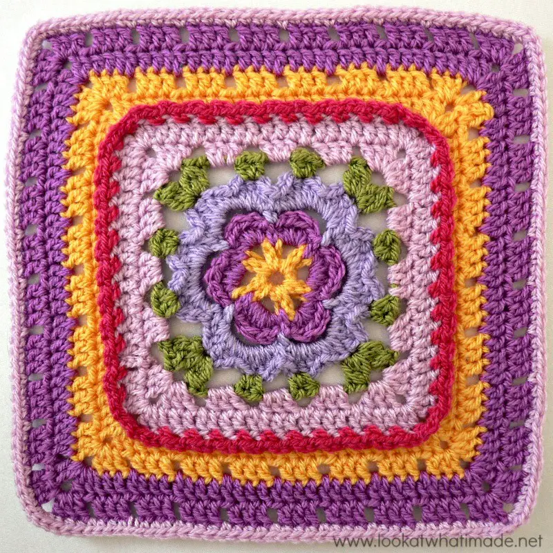 Veronicas-Rose-Crochet-Square-Photo-Tutorial-