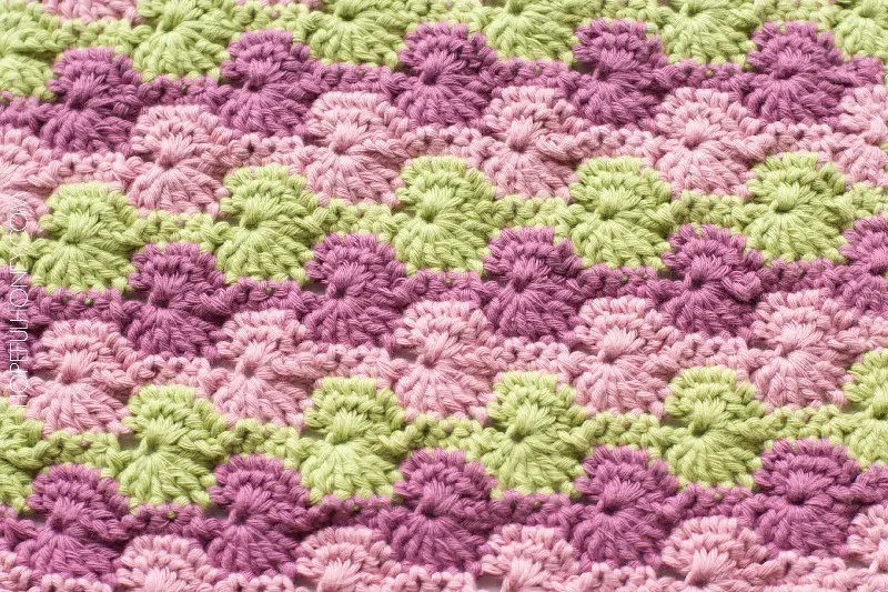 [Free Pattern] Loveable And Chic Meadow Afghan Square