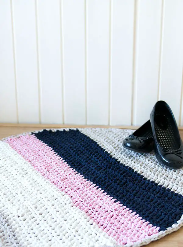 The Fast Way to Crochet a Rug by Marinke Slump