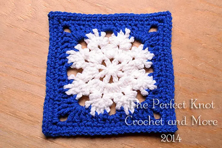 Winter Bliss Square by The Perfect Knot - Michelle Kovach