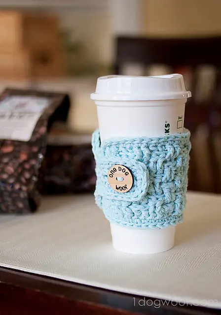Basketweave Cup Cozy by ChiWei Ranck