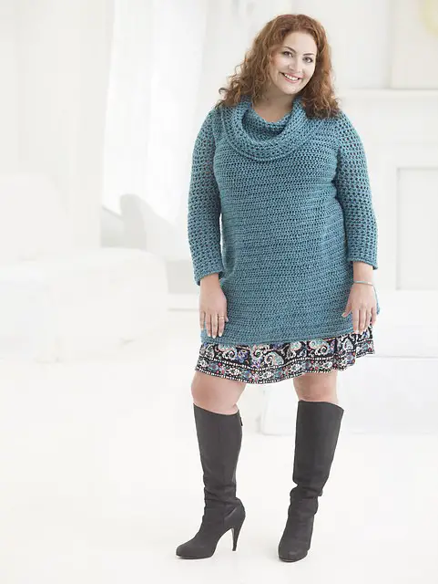 Curvy Girl Crochet Tunic by Teresa Chorzepa