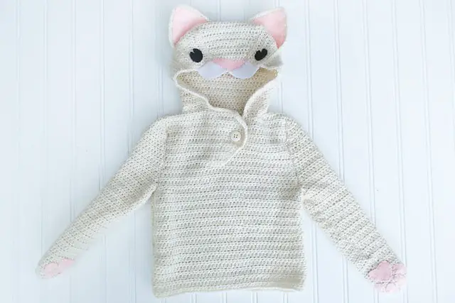 [Free Crochet And Knitting Patterns] Adorable Cat Hoodie
