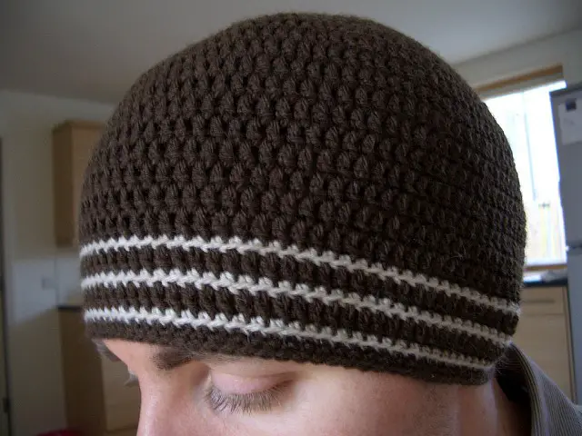 [ Free Pattern] Very Stylish And Simple Neat Head Fitting Beanie ( A Beginner Could Easily Make It!)