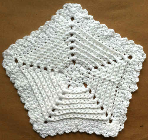 [Free Pattern] Easy And Gorgeous Reversible Five Sided Dishcloth