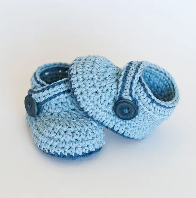 [Free Pattern] Beautifully Designed And Really Easy To Make Baby Booties
