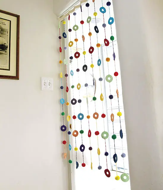 [Free Pattern] This Colorful Curtain  Will Make Your Home Look Bright And Full Of Life