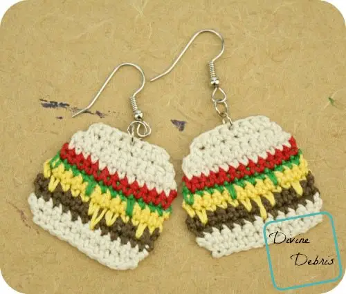 [Free Pattern] Just For Fun: Yummy-Looking Crochet Burger Earrings