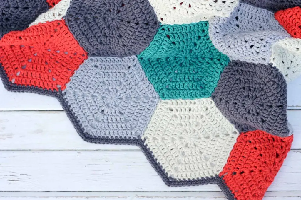 How To Join Crochet Hexagons, Granny Squares Or Other Crochet Pieces Together With A Non-Bulky, Invisible Seam