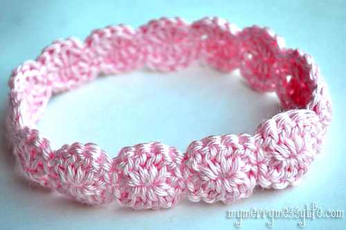 This Really Cute Crochet Shell Headband Looks Fabulous With Any Length Of Hair
