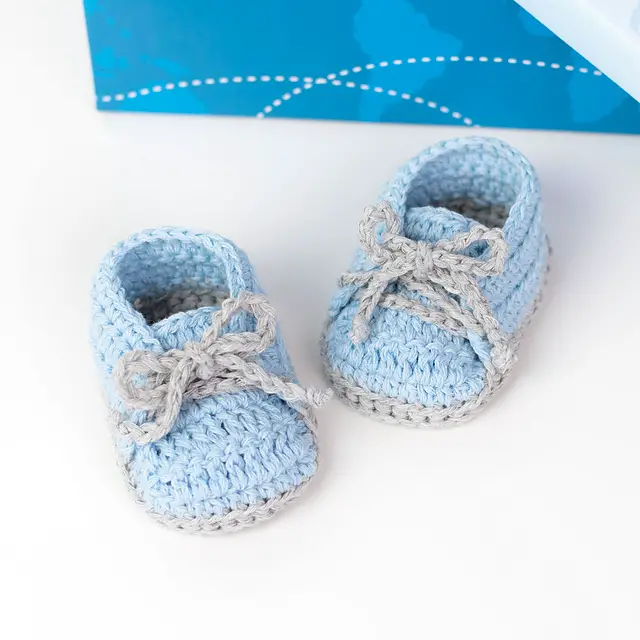 [Free Pattern] Cute And Easy Baby Sneakers
