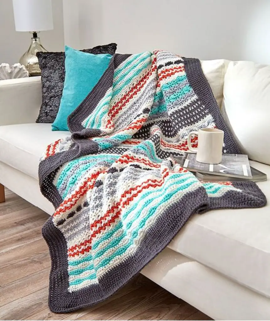 [Free Pattern] Beautiful Crochet Striped Throw To Make For Yourself Or As Gift!
