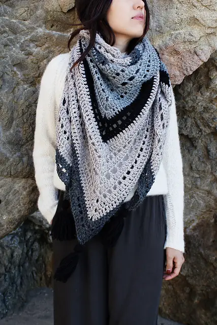 [Free Pattern] Easy And Stylish Wrap Pattern You'll Love Crocheting