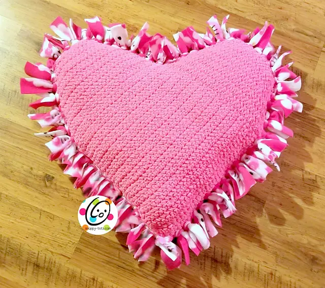 Giant Squishy Heart Pillow Perfect For Romantic Evening Decorations