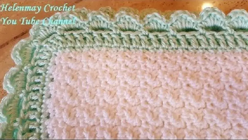This Easy On-The-Go Crochet Baby Blanket Is Perfect For The Beginner Crocheter