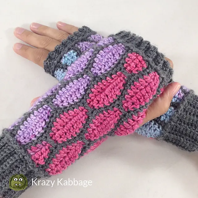 Free Fingerless Gloves Crochet Pattern With A Gorgeous Stained Glass Effect