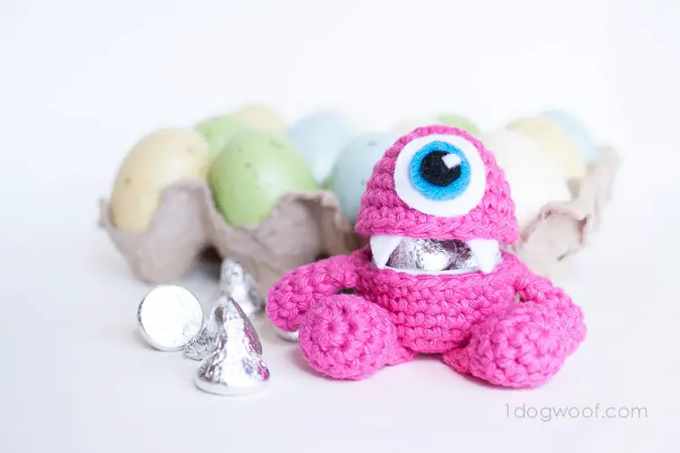 [Free Pattern] Make Your Very Own Little Monster Easter Egg Crochet