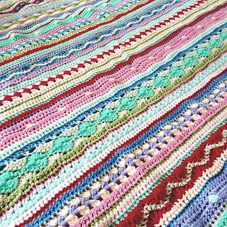 [Free Pattern+ Video Tutorial] Beautiful And Unique Great Stash Buster Blanket: Each Row Is A Different Color And A Different Stitch