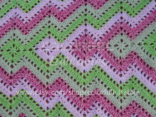 Super Clever Square And Ripple Blanket 2