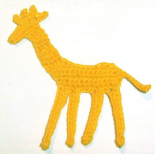 Giraffe Applique by Cecinatrix