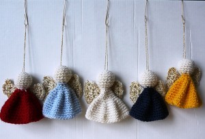 [Free Pattern] These Angel Ornaments Are Charming And So Easy To Make!