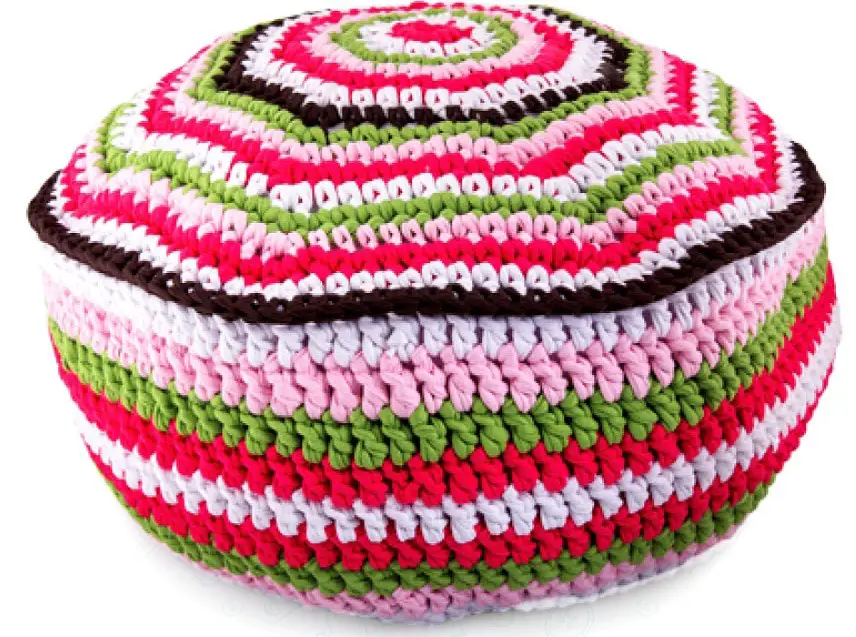 Striped_crochet_footstool
