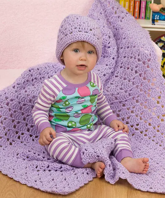 [Free Pattern] Fun, Easy And Quick Baby Blanket And Hat