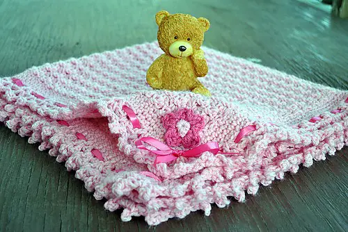 [Free Pattern] Super Simple, Super Quick And Super Beautiful- This Baby Banklet Is Amazing!