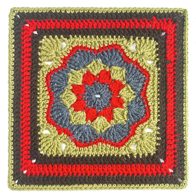 [Free Pattern] This Gorgeous 12” Square Pattern Looks Great In Any Color Combination