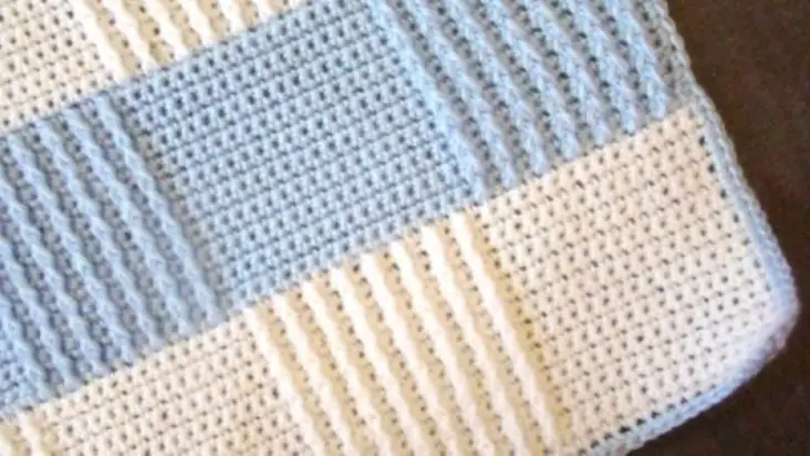 [Video Tutorial] Easy And Beautiful Baby Blanket