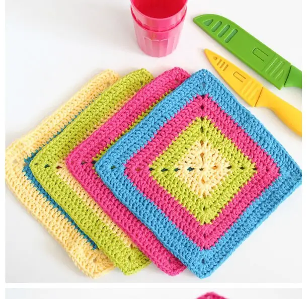 [Free Pattern] Brighten Up Your Kitchen With These Gorgeous And So Easy To Make Colorful Solid Granny Square Dishcloths