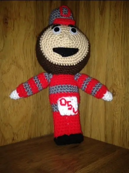 [Free Pattern] You Might Find Yourself Falling Totally In Love With This Brutus The Buckeye