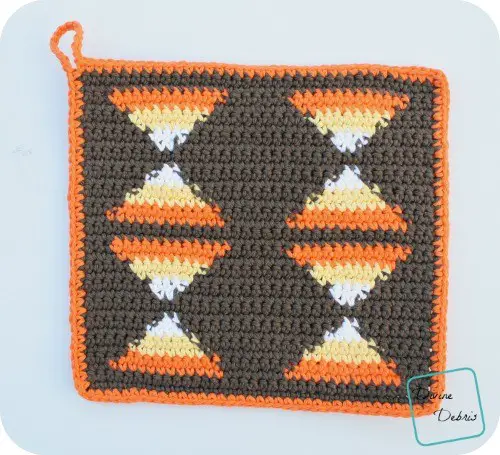 [Free Pattern] Decorate Your Home With These Easy And Fun Candy Corn Hot Pads