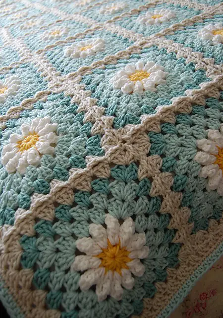 This Gorgeous Daisy Square Is Fun And Quick 