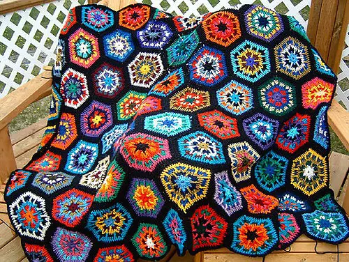 [Free Pattern] It Is Amazing What This Afghan Can Become With Some Sense Of Color
