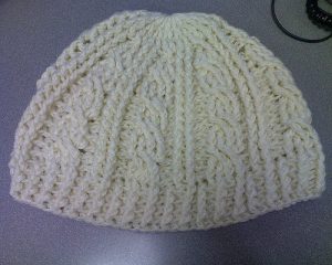 [Free Pattern] Lovely Cable Hat You'll Make On Repeat
