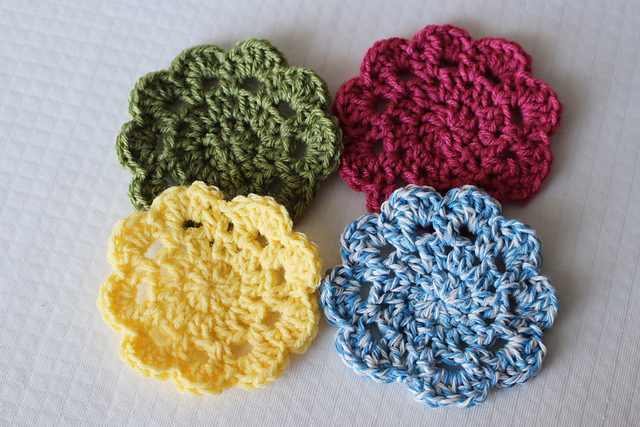 Easy 10 Minute Coasters, 10+ Cute And Easy 10 Minute Crochet Projects [Free Patterns]