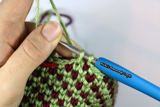 Learn A New Crochet Stitch: Waistcoat Stitch AKA The Knit Stitch