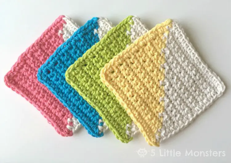 [Free Pattern] Eye-Catching And Trendy Crochet Coasters