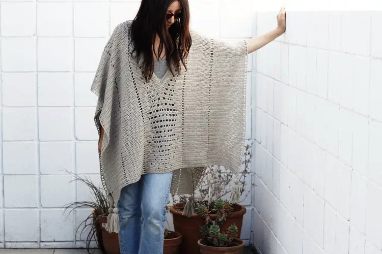 [Free Pattern] The Perfect Poncho For The Trip Or For Everyday Use