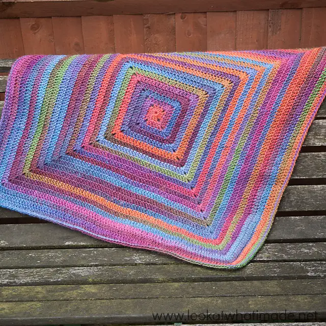 [Free Pattern] This Gorgeous Continuous Crochet Baby Blanket Is Just The Right Size For A Preemie Or A Car Seat Blanket
