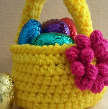 Spring / Easter Crochet Basket - Free Pattern And Video Tutorial