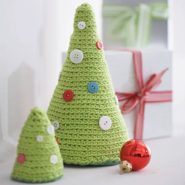 Crocheted Tabletop Christmas Trees- Crochet Christmas Trees Free Patterns