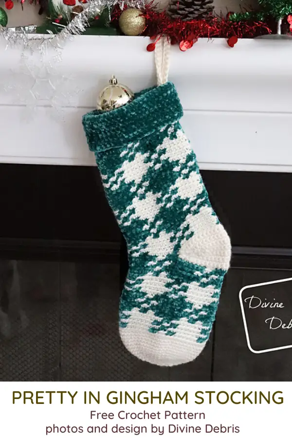 Pretty One Piece Crochet Christmas Stocking For A Fun Holiday