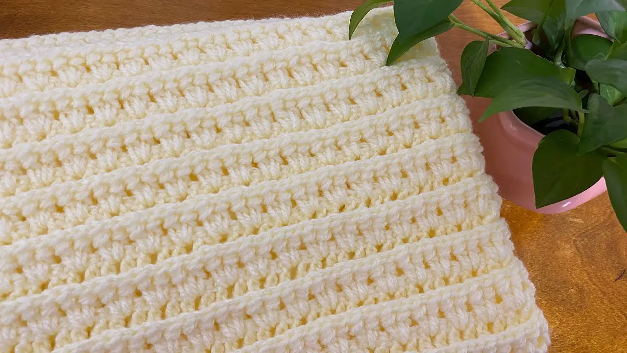 Learn A New Crochet Stitch: The Crochet Sweet Stitch