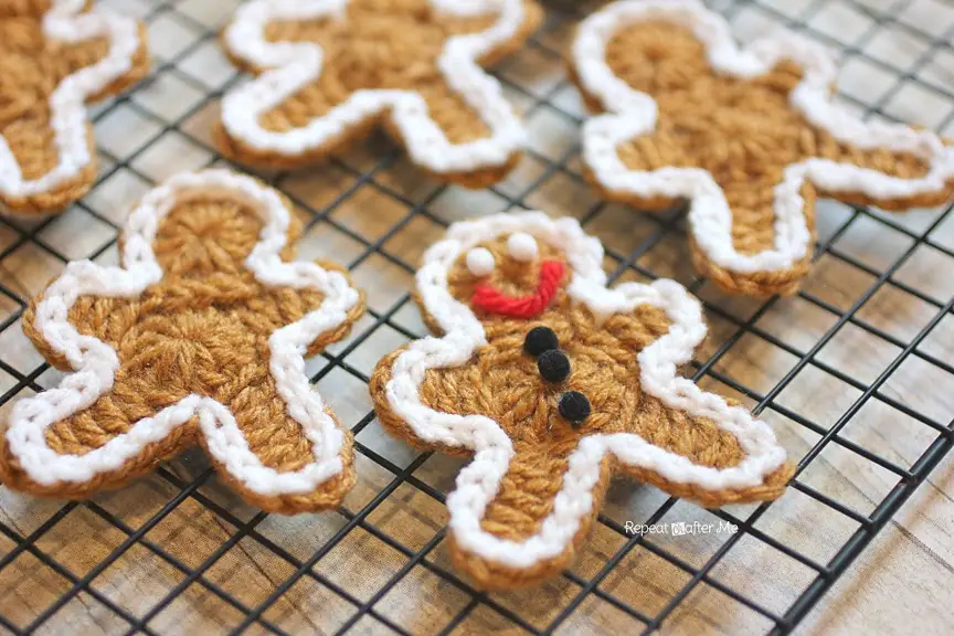 Gingerbread Man Cookie Free Crochet Pattern