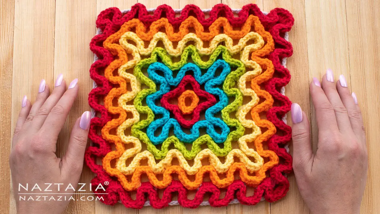 Easy Wiggly Crochet Hot Pad- Free Wiggly Crochet Patterns