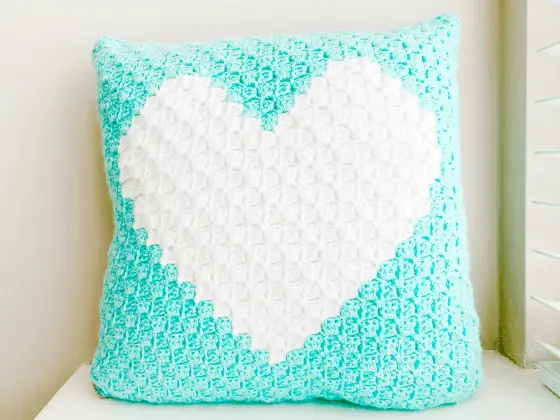 C2C Heart Pillow Crochet Pattern