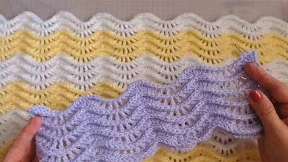 Easy Crochet Baby Blanket - This Crochet Lemon Waves Blanket Is A Two Row Repeat Pattern